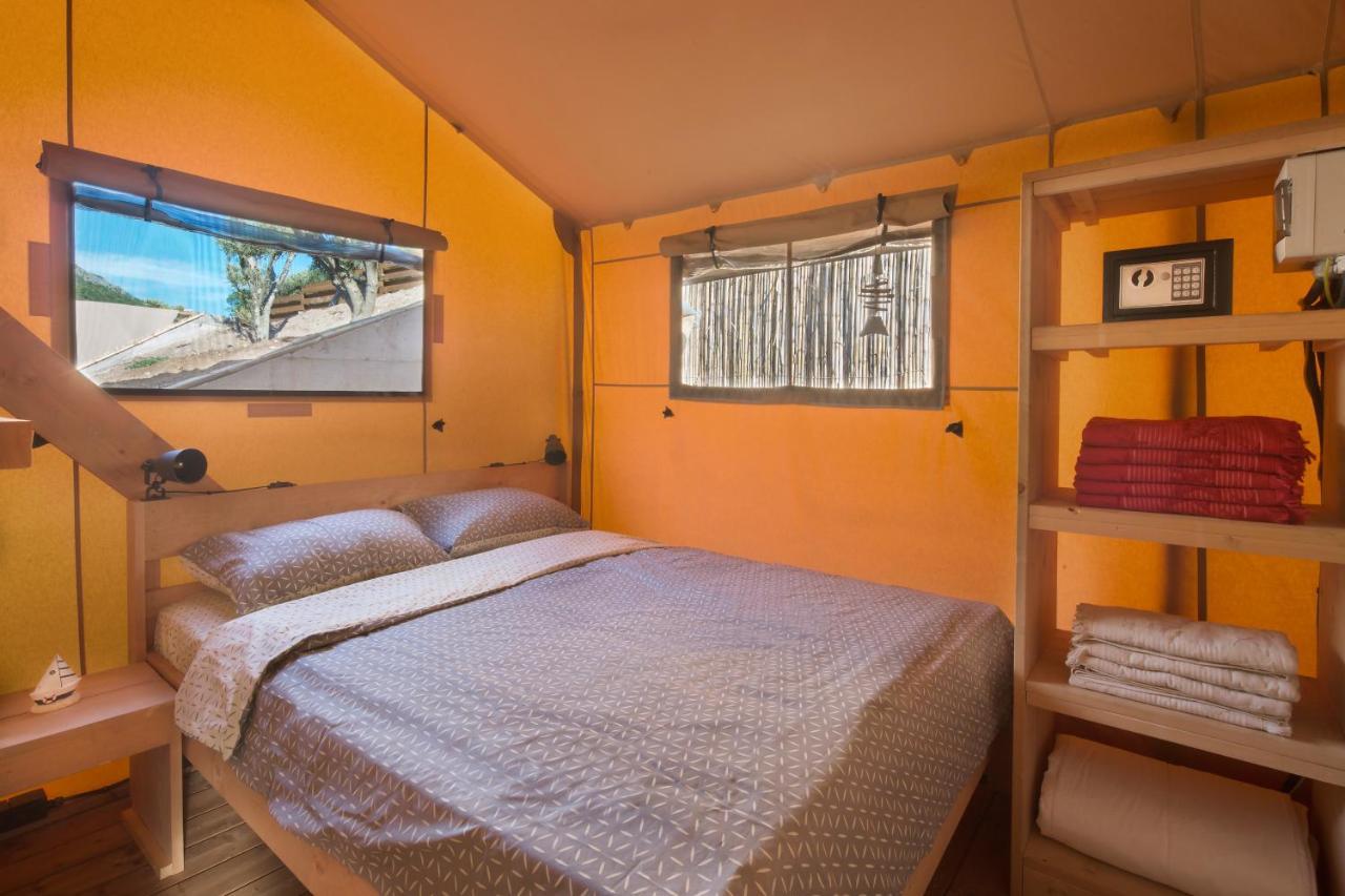 Sea Glamping Hotel โกตอร์ ภายนอก รูปภาพ