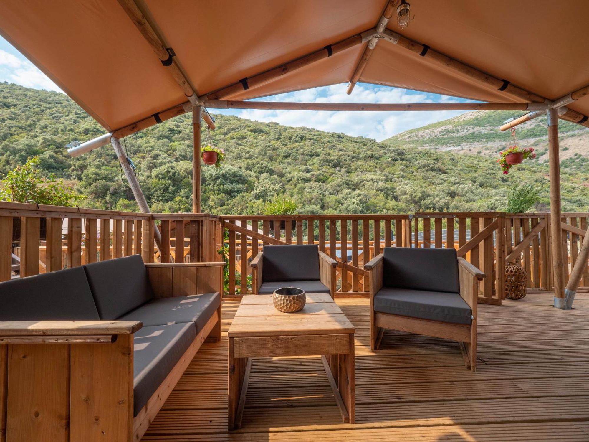 Sea Glamping Hotel โกตอร์ ภายนอก รูปภาพ