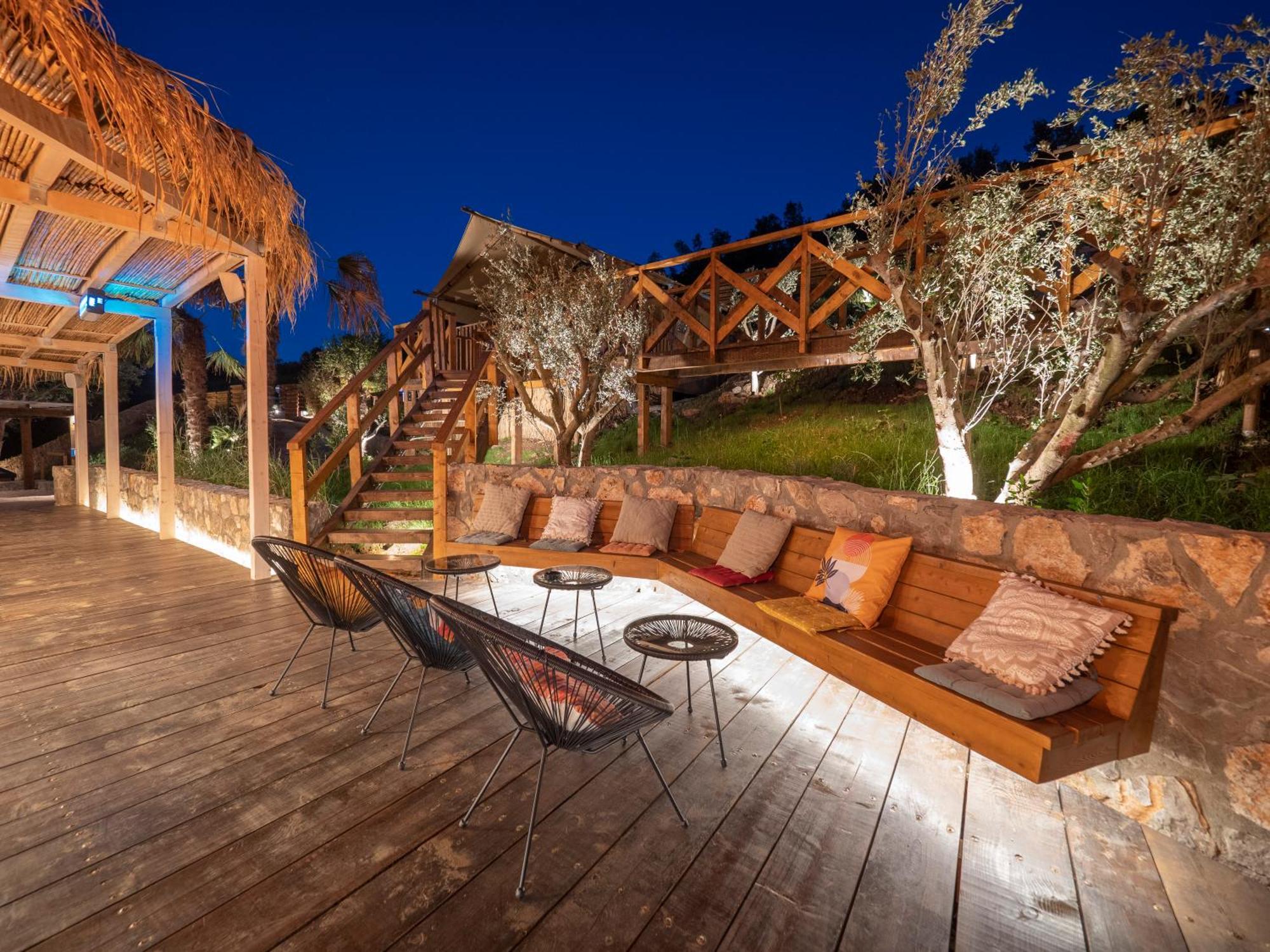 Sea Glamping Hotel โกตอร์ ภายนอก รูปภาพ