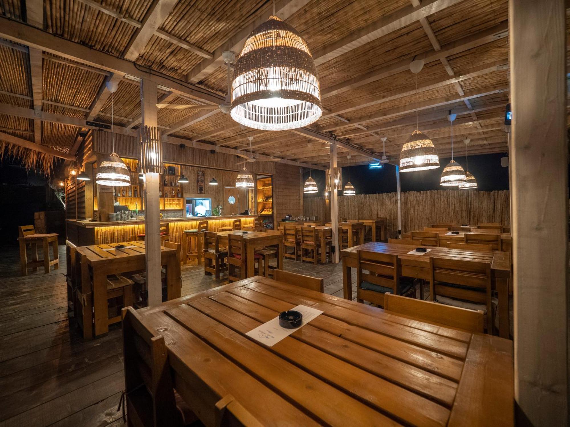 Sea Glamping Hotel โกตอร์ ภายนอก รูปภาพ